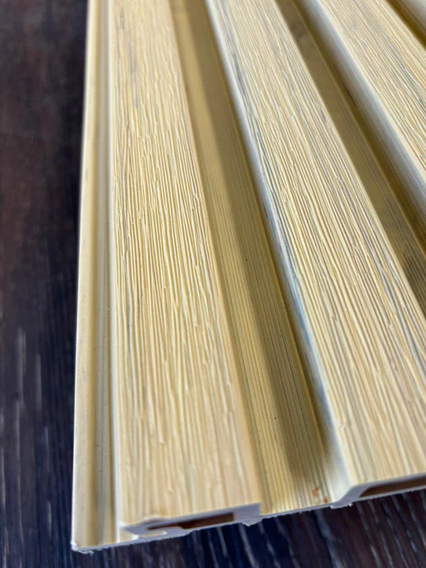 External Cladding In Tasmanian Oak 5 Slat 2.7 M