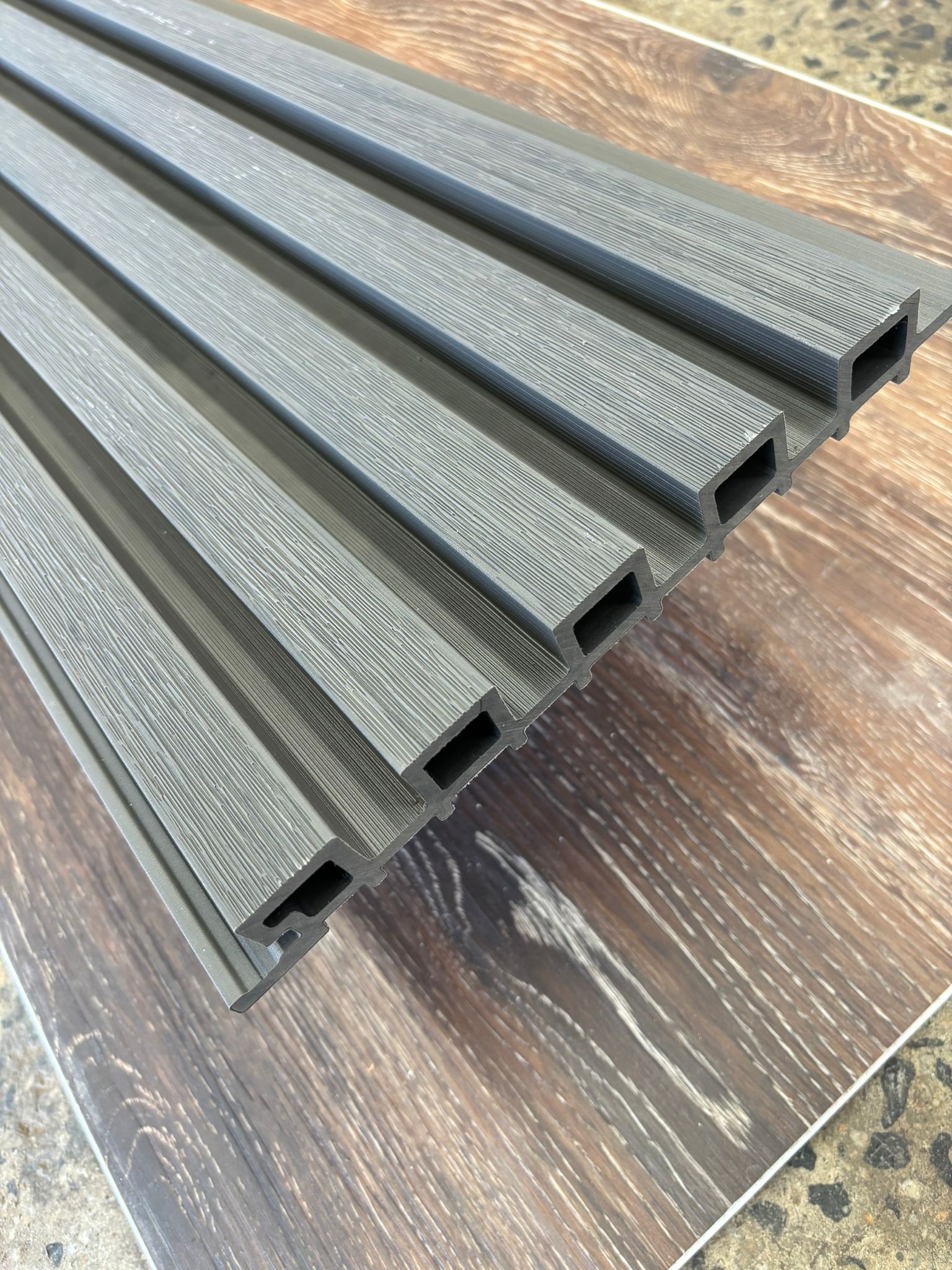 External Cladding In Charcoal Grey 5 Slat 3.6 M