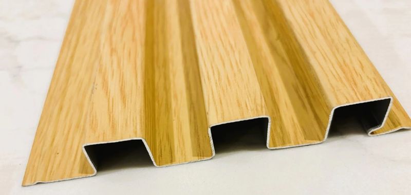 Aluminium Cladding In Oak 3.2 M