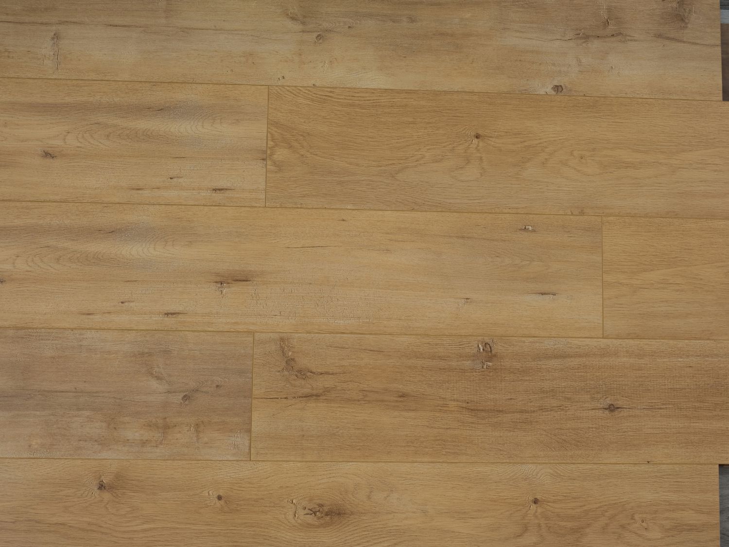 LAMINATE NATURAL OAK