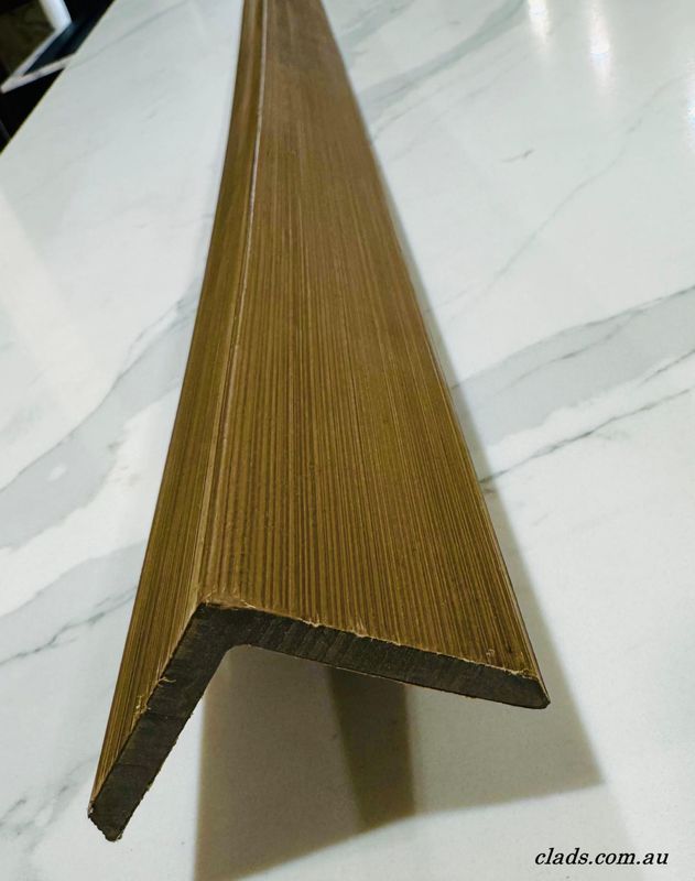 L Corner External Capping  IPE  2.9 M