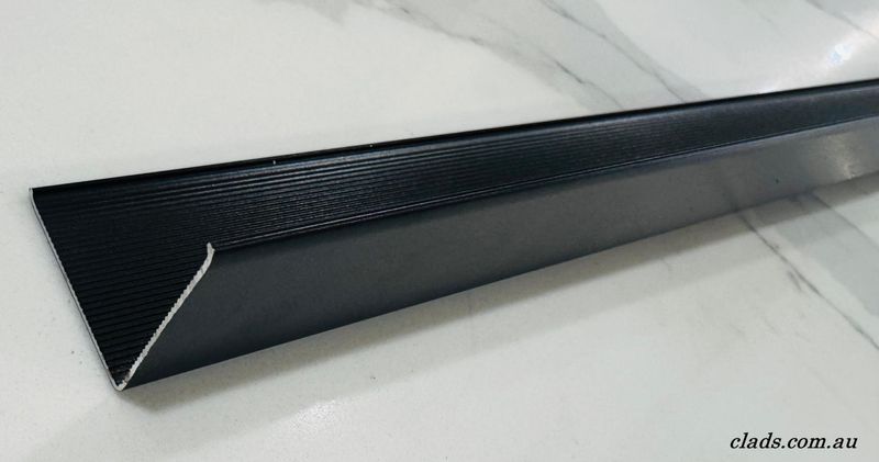 Aluminum Right Angle Corner Internal In Black 3 M