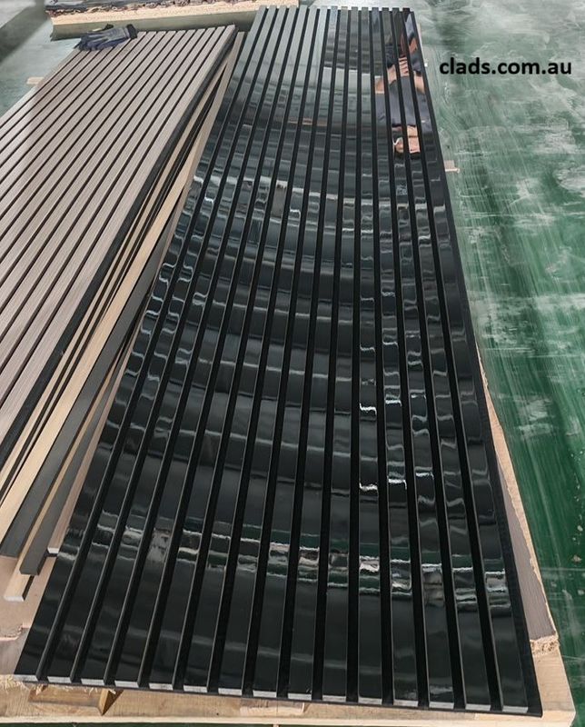 Mirror Acoustic Panel In Black 2.7 M