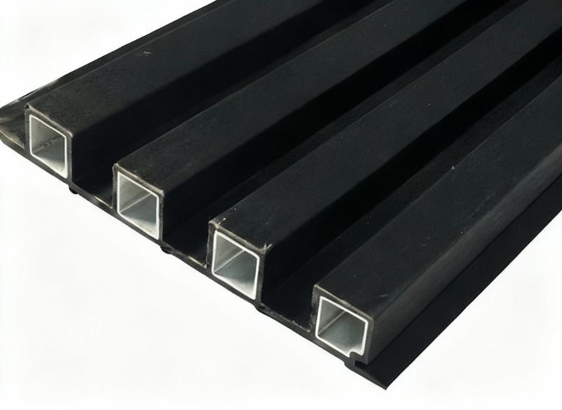 Internal Cladding In 24 MM Black Small Flute 4 Slat 2.7 M