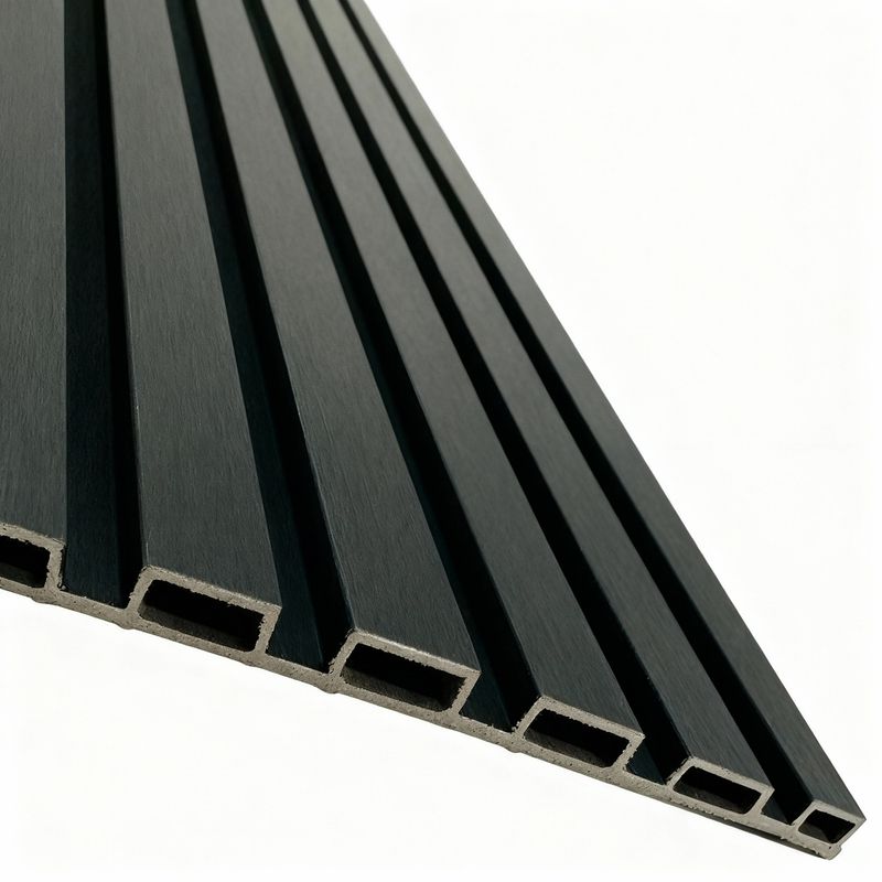 Internal Cladding In 21MM Black Big Flute 4 Slat 5.8 M