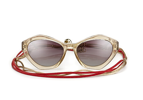 Airport New York nude crystal