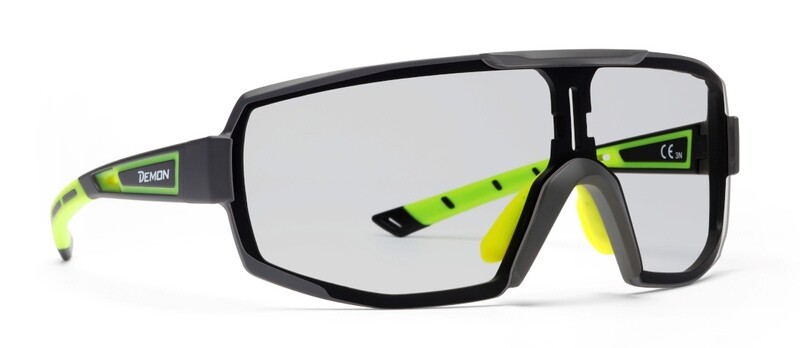 Demon Performance RX fotocromatico DCHROM nero-giallo con clip ottico