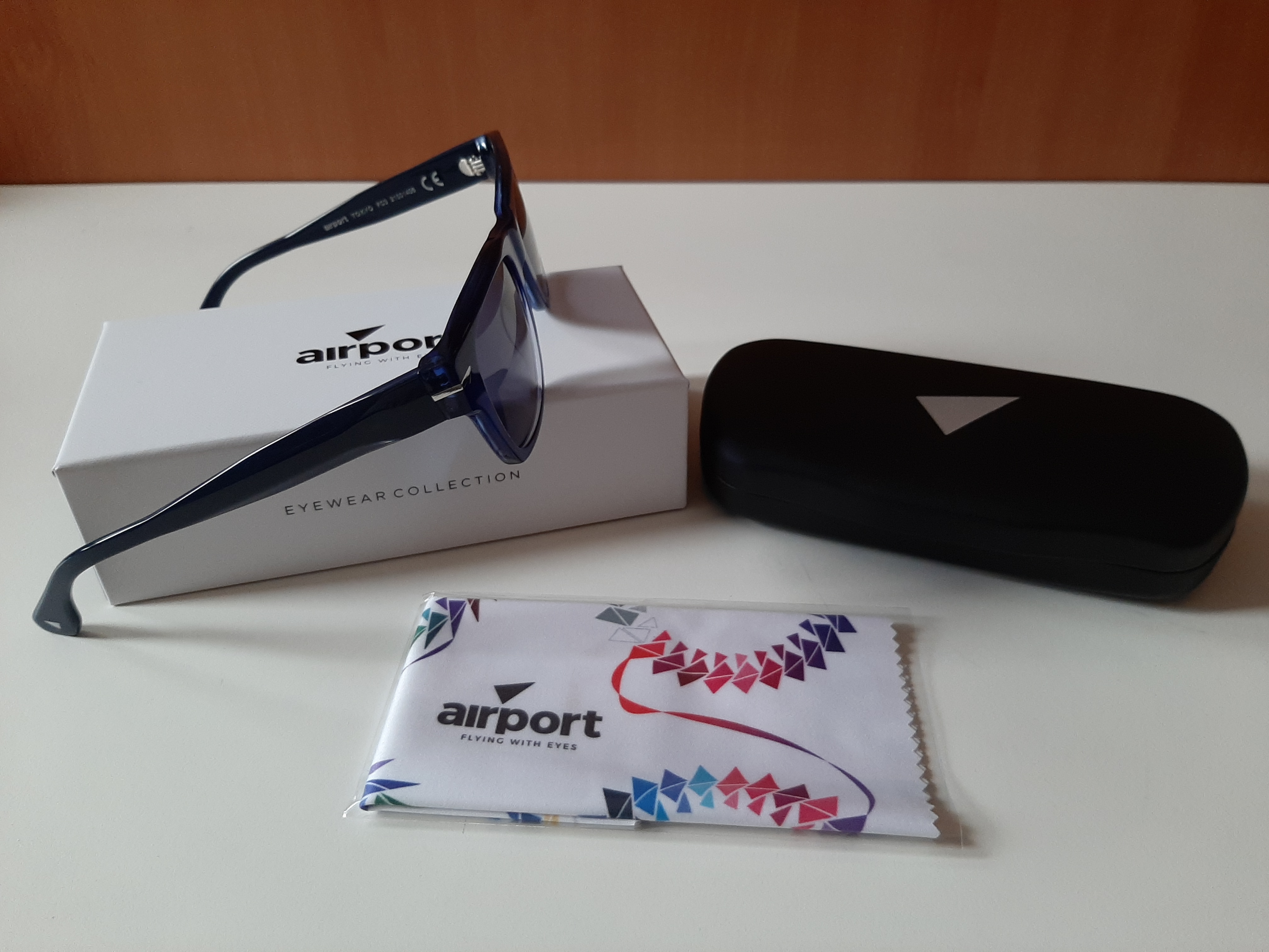 Airport Tokyo Acetato Squadrato Uomo S0419 Blu