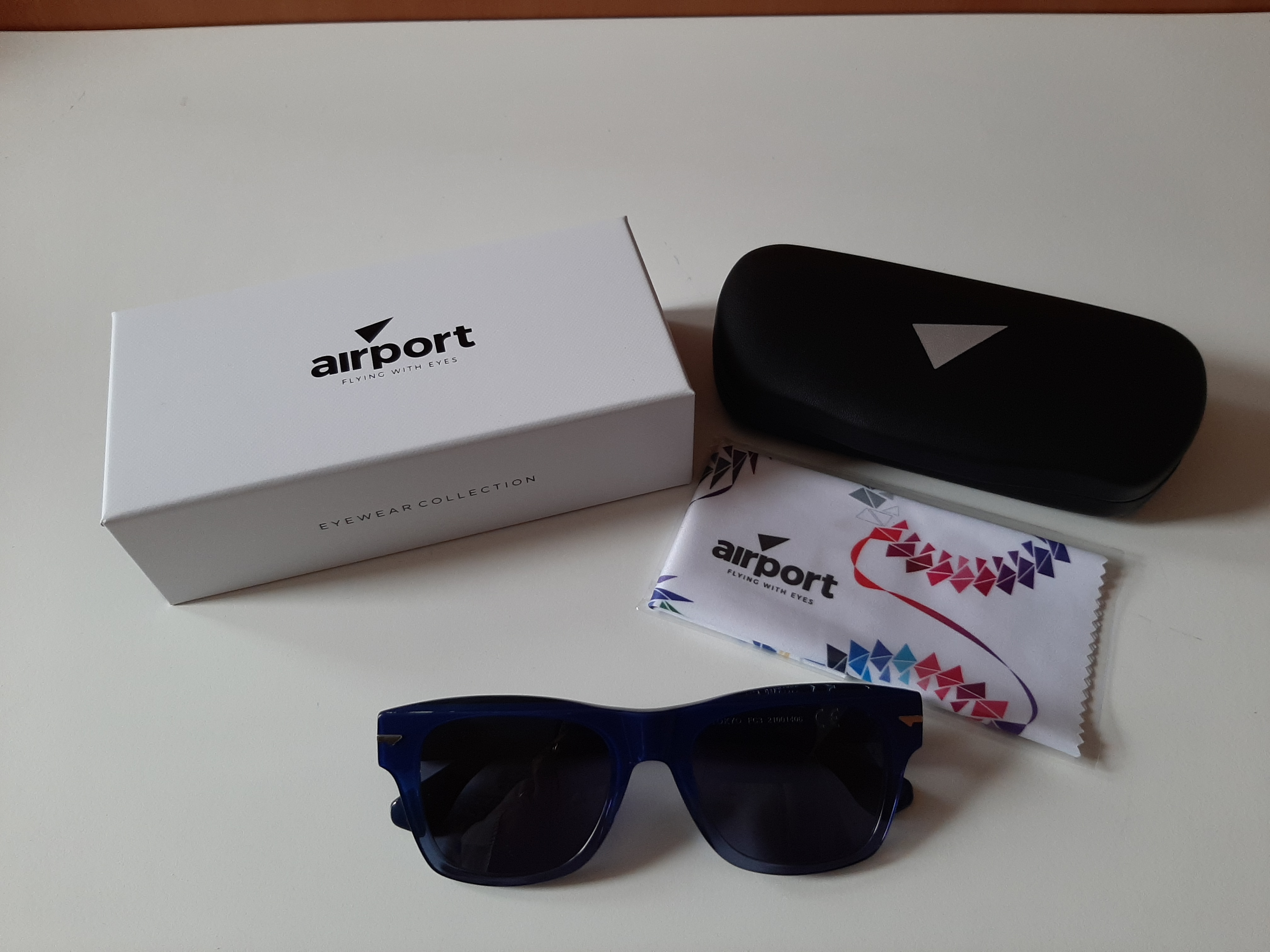 Airport Tokyo Acetato Squadrato Uomo S0419 Blu