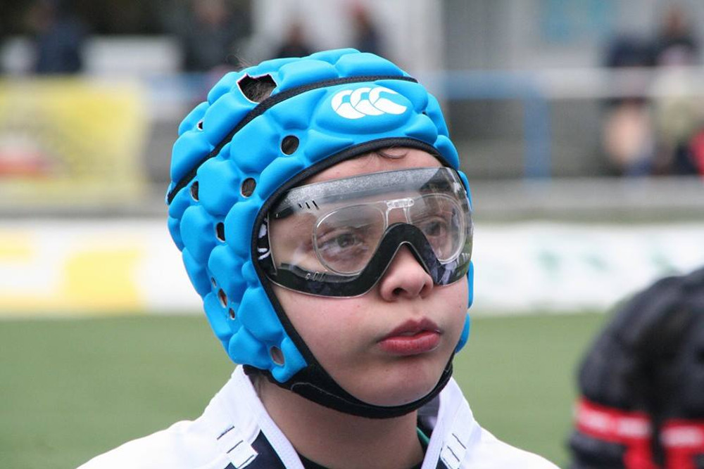 Occhiali protettivi con inserto ottico per chi gioca a Rugby