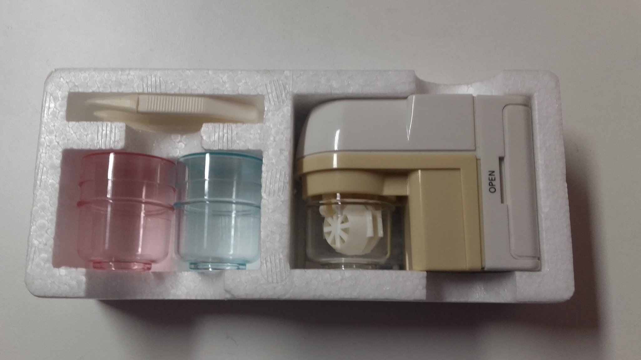 Contact Lenses Cleaning  apparecchio per pulizia lenti a contatto morbide