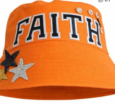 🙏🏽 FAITH Signature Bucket Hat