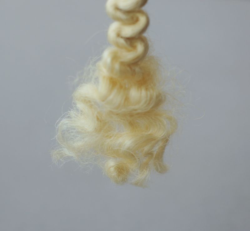 Lockenstrang • 10g oder 40g reine Wolle • 5 Farbtöne