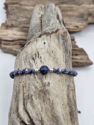 Armband mit Lapislazuli