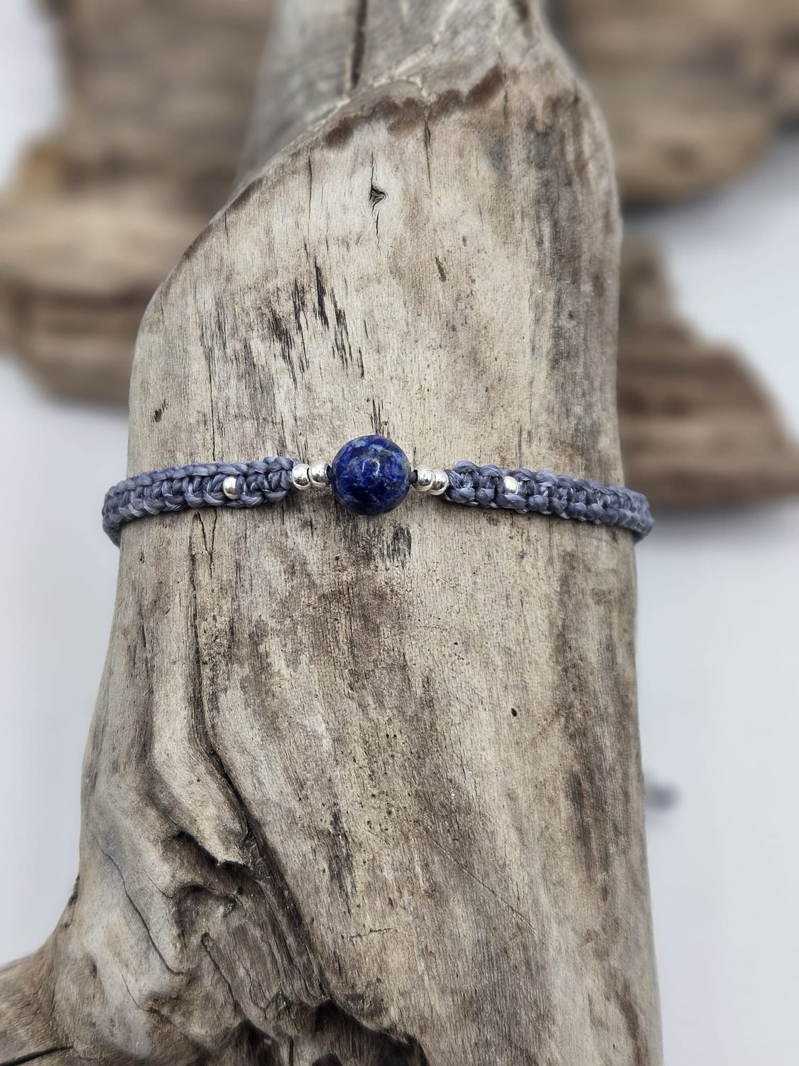 Armband mit Lapislazuli