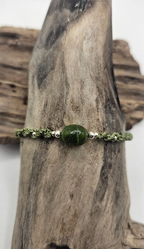 Armband mit Jade