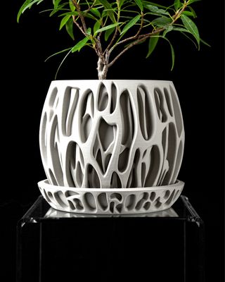 Elegance Planter Pot