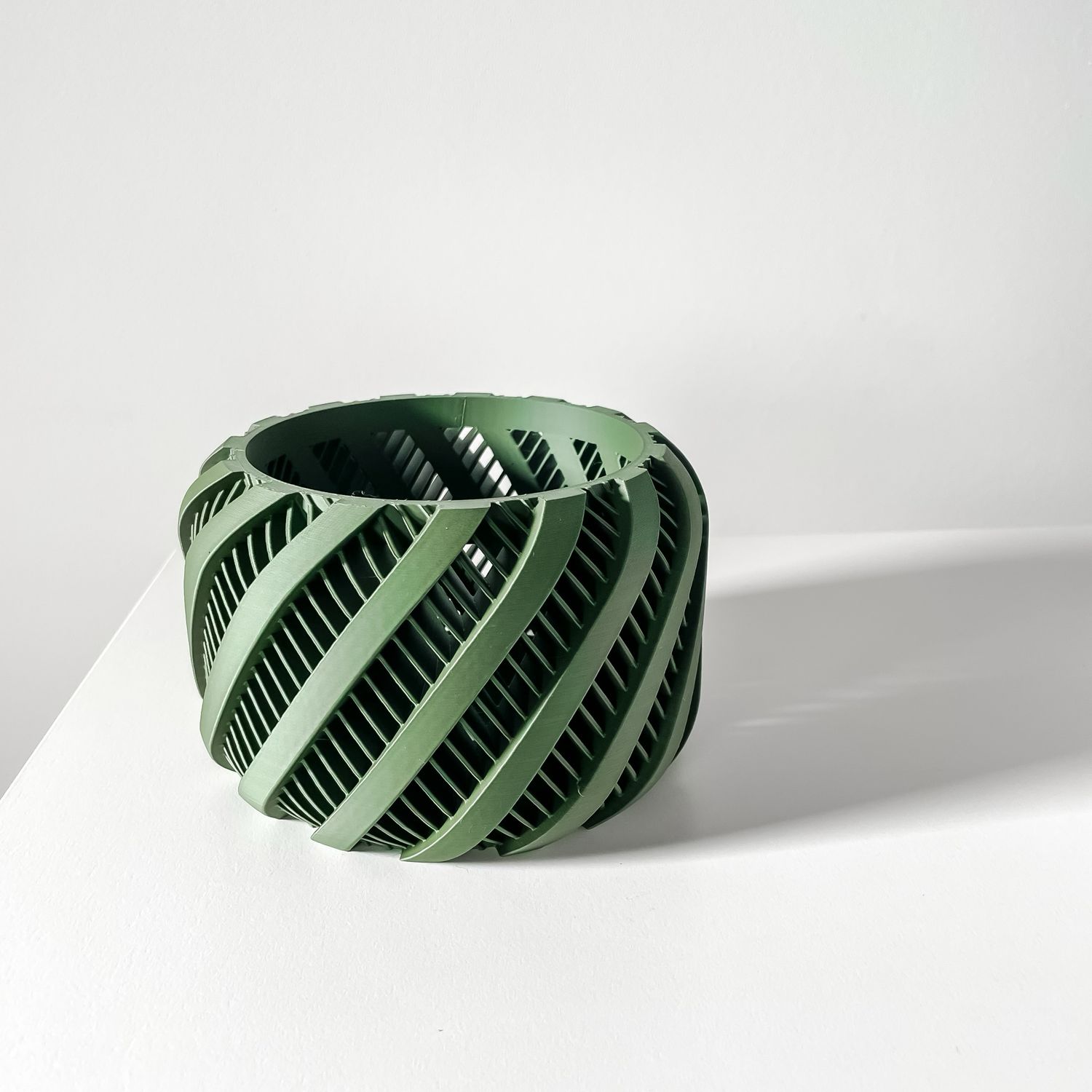 The ARNO Orchid Planter Pot