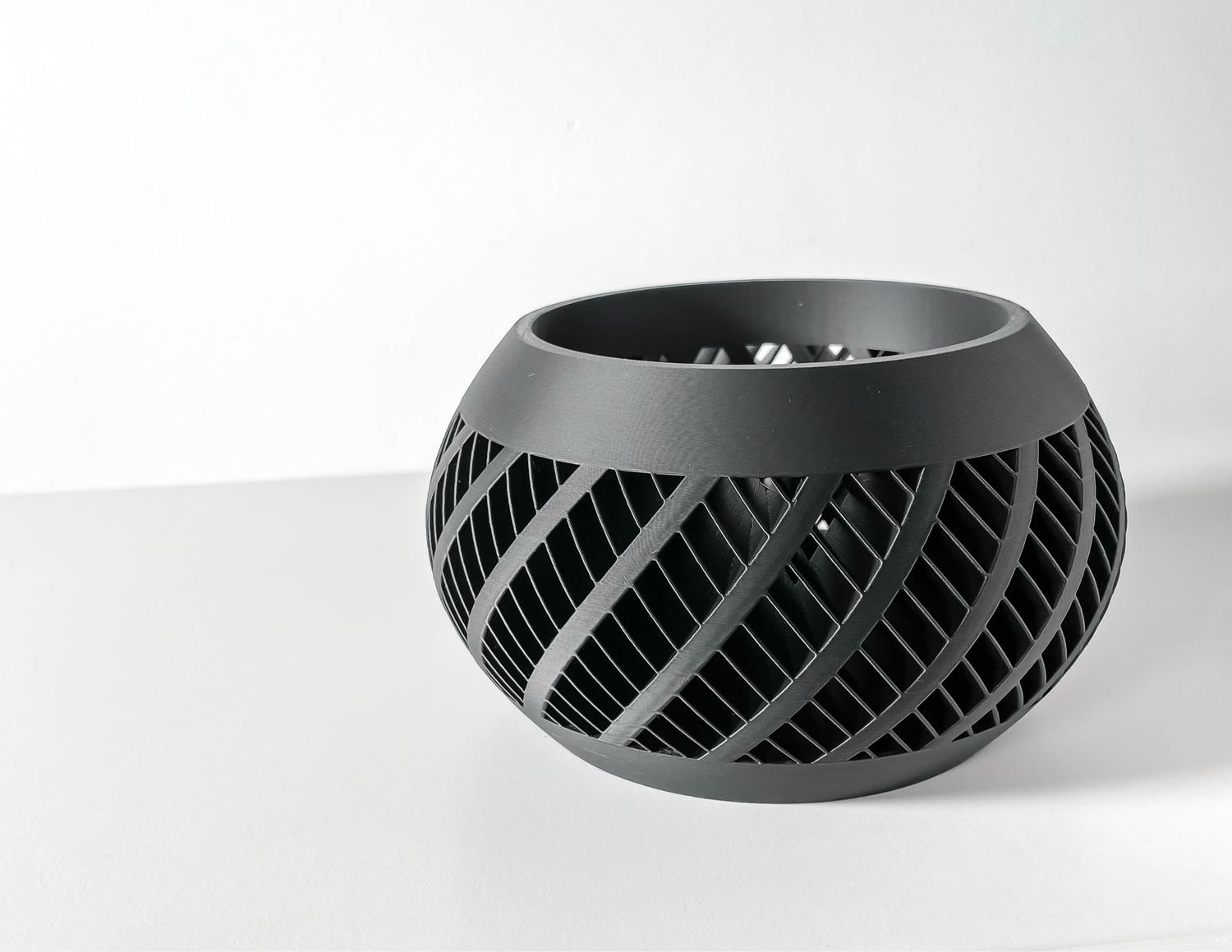 The ELVIK Orchid Planter Pot