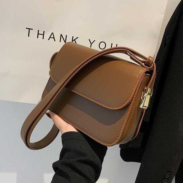 Cartera brown
