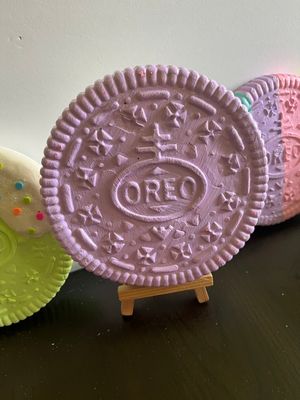 Fake Bake Oreo Decor