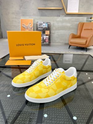 Louis Vuitton men shoes OUA07
