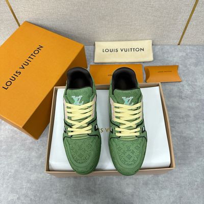 Louis Vuitton men shoes OUA09