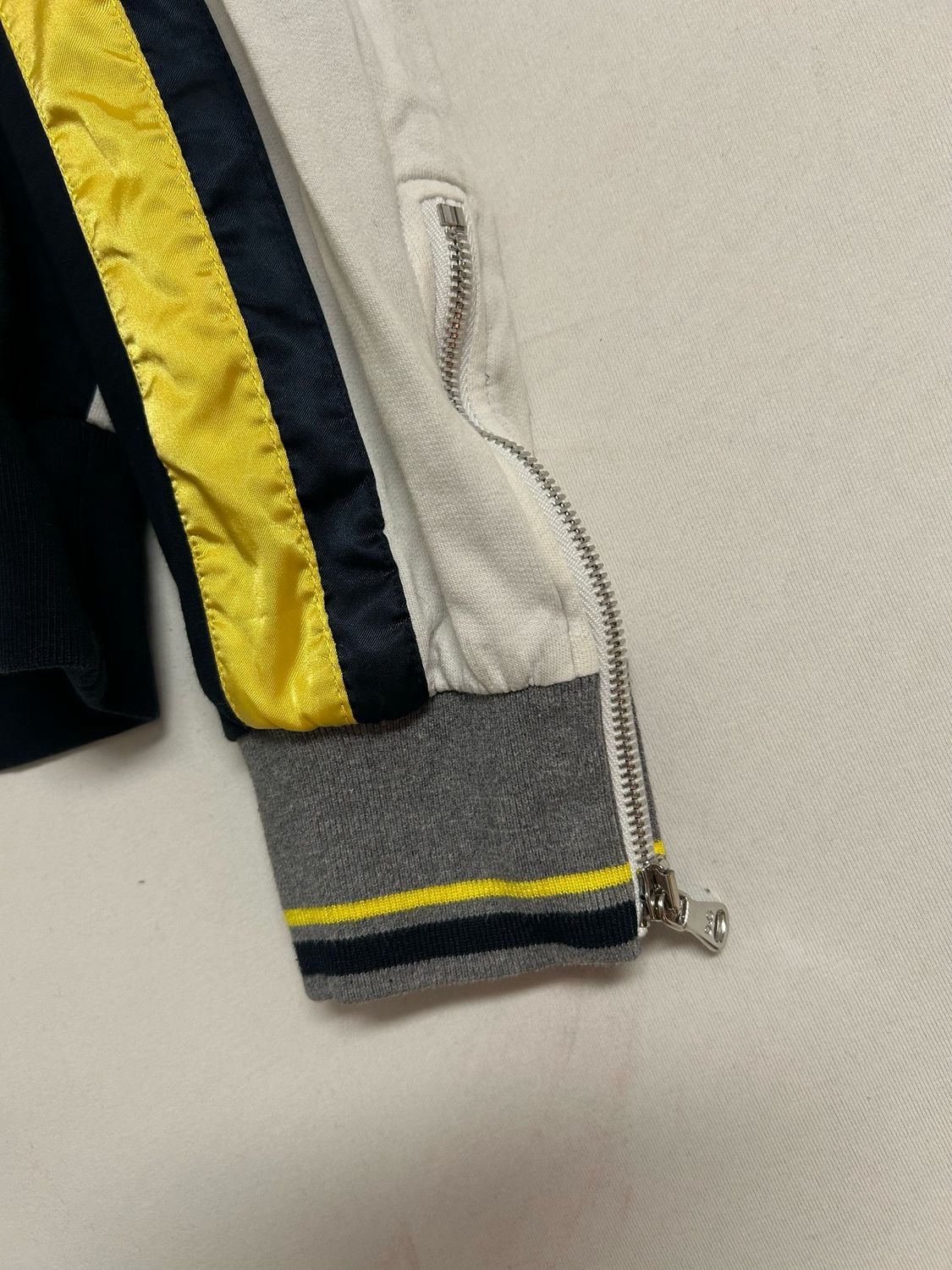 Dolce &amp; Gabanna 90s 68 Winner Jacket 💙🤍💛