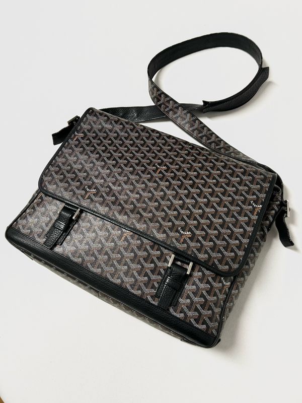 Goyard Grand Bleu GM Messenger Bag