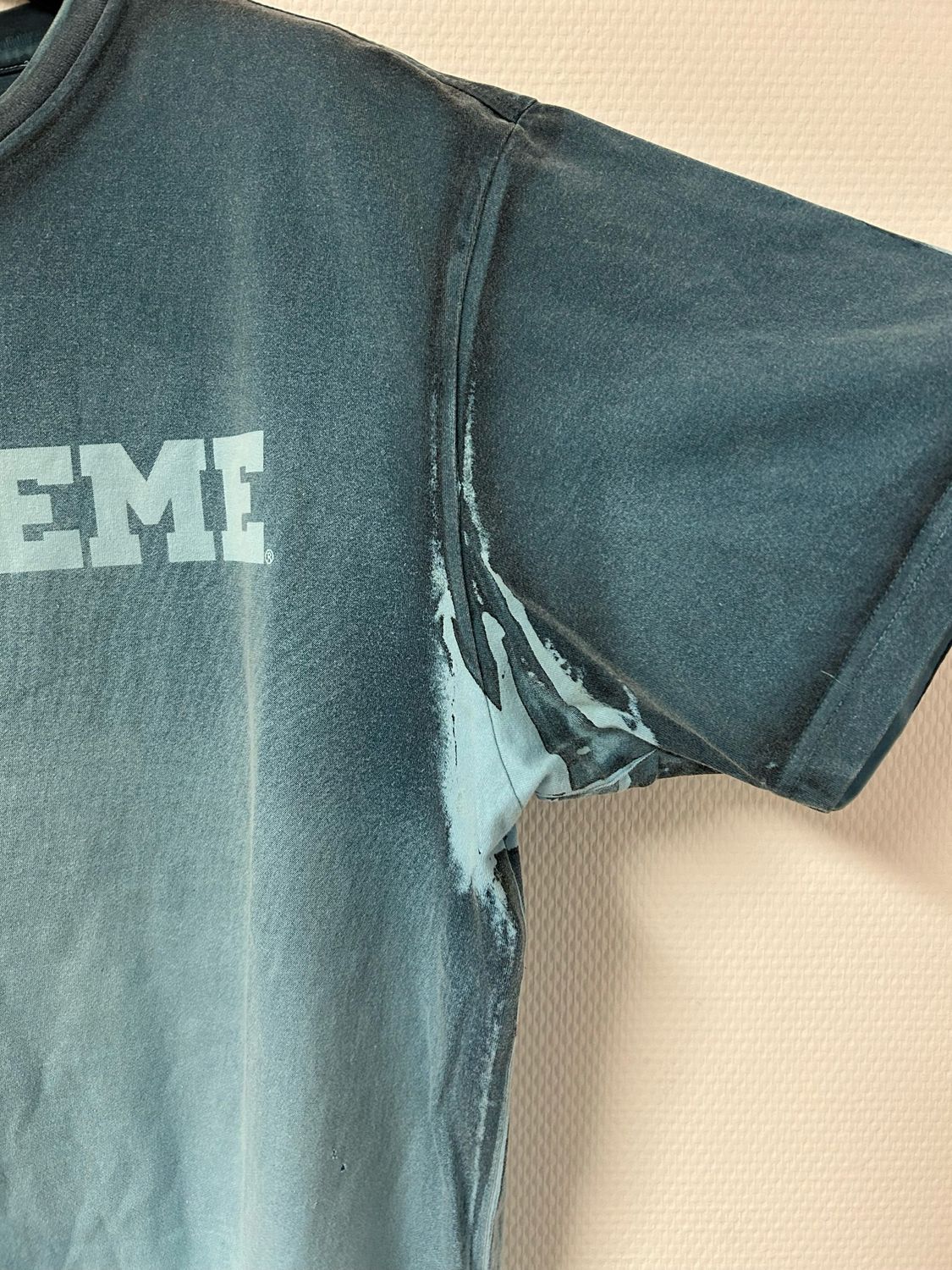 Supreme FW2021 Gradient Tshirt