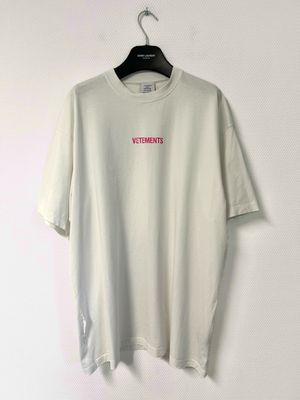 Vetements by Demna Gvasalia Limited Edition Pink Logo T-Shirt