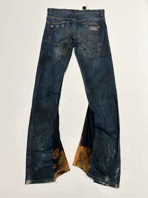 Dolce &amp; Gabbana FW2006 Star-Studded Distressed Flare Jeans