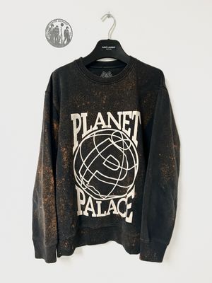 Palace Skateboards SS2018 Planet Crewneck Palace Skateboards SS2018 Planet Crewneck