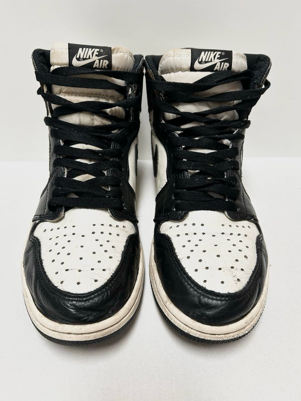Jordan by Nike 2020 Air Jordan 1 Retro High “Dark Mocha” Sneakers