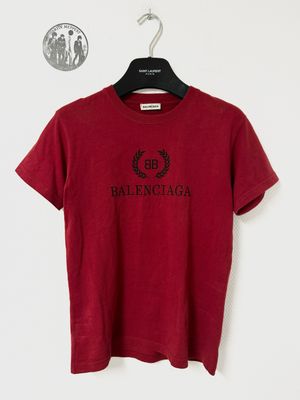 Balenciaga by Demna Gvasalia 2018 Crest Logo Slim Tee Balenciaga by Demna Gvasalia 2018 Crest Logo Slim Tee