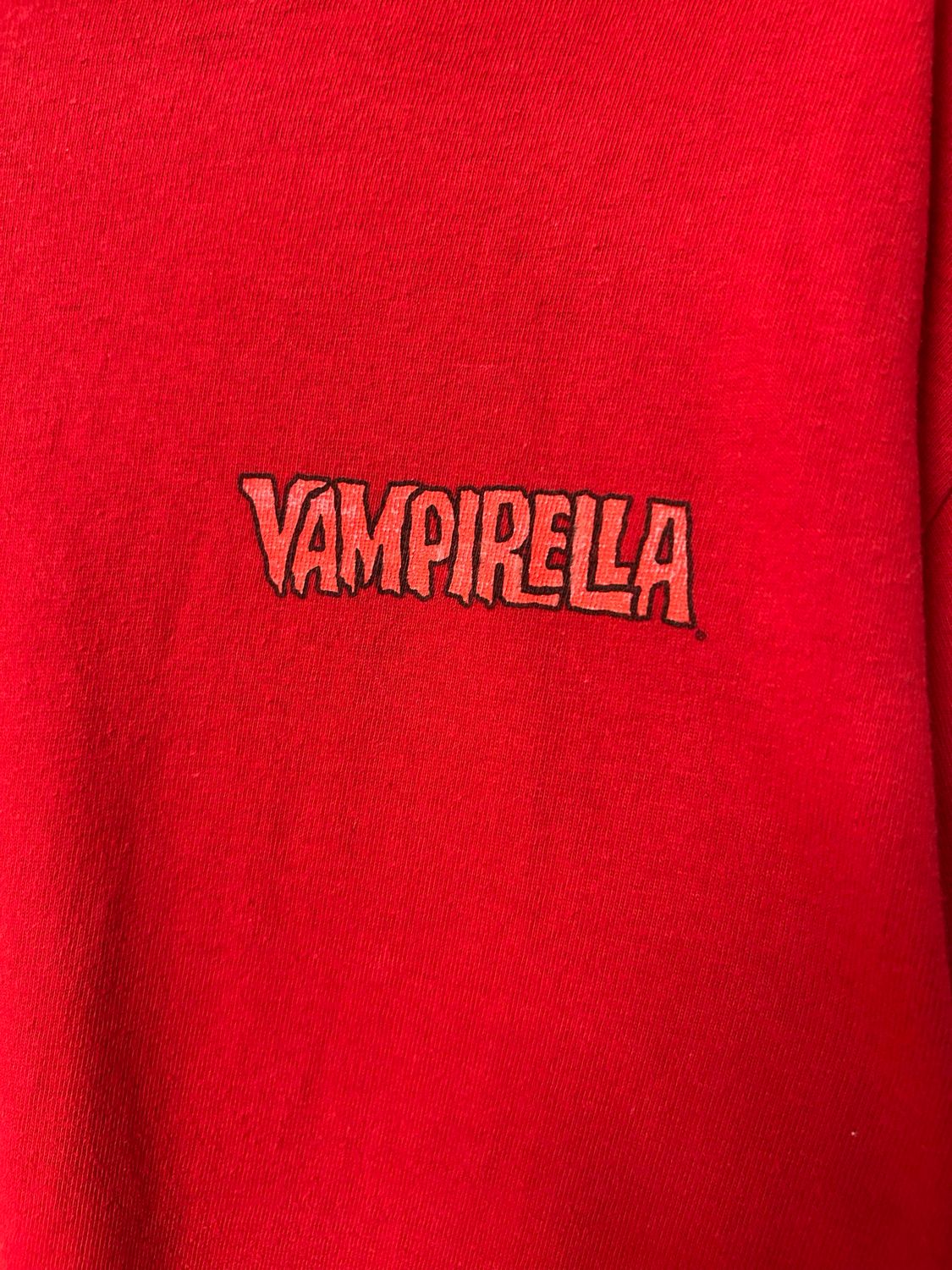 Supreme - SS17 Vampirella Card Tee 