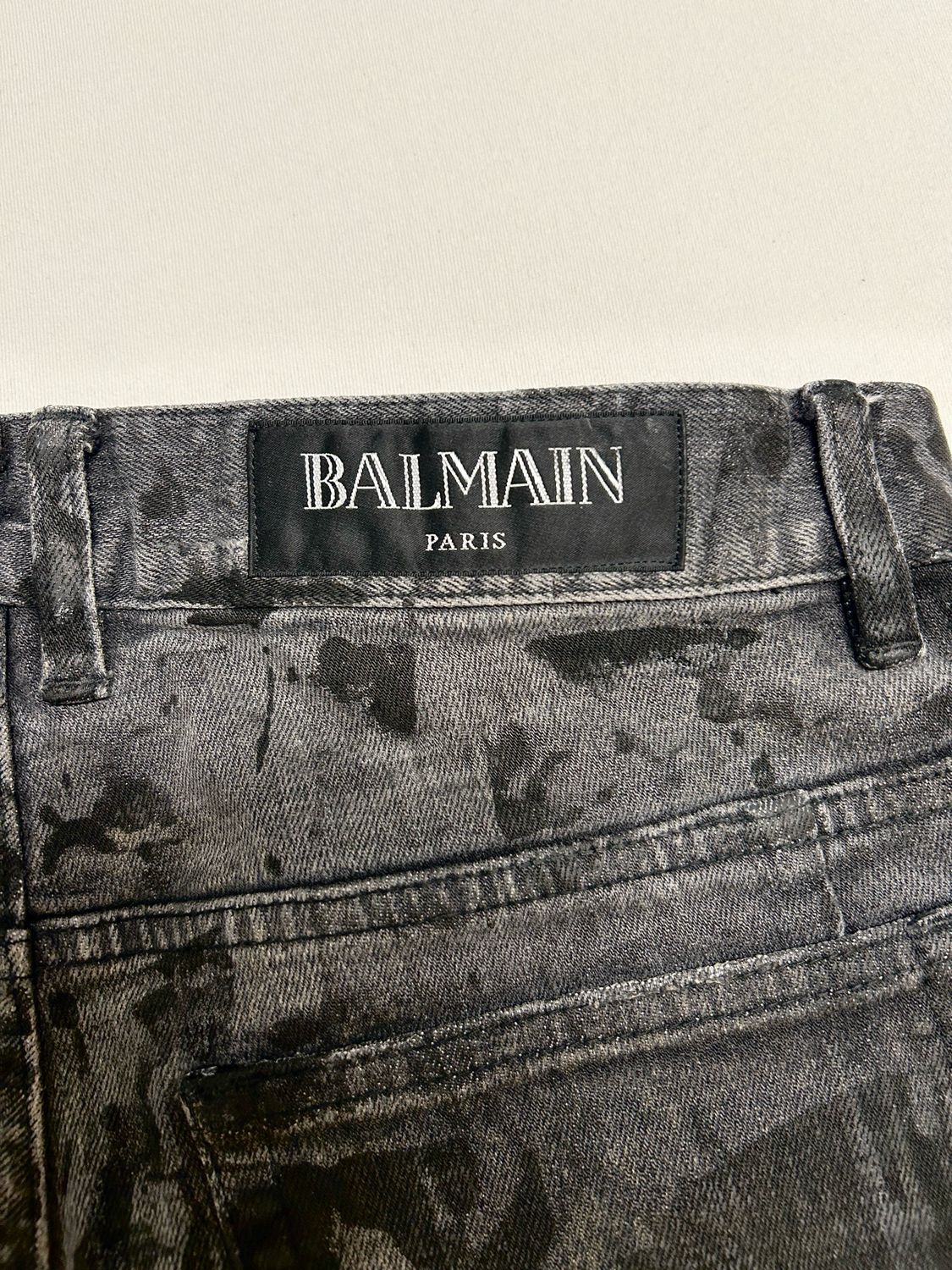 Balmain by Olivier Rousteing  FW2017 Distressed Skinny Denim