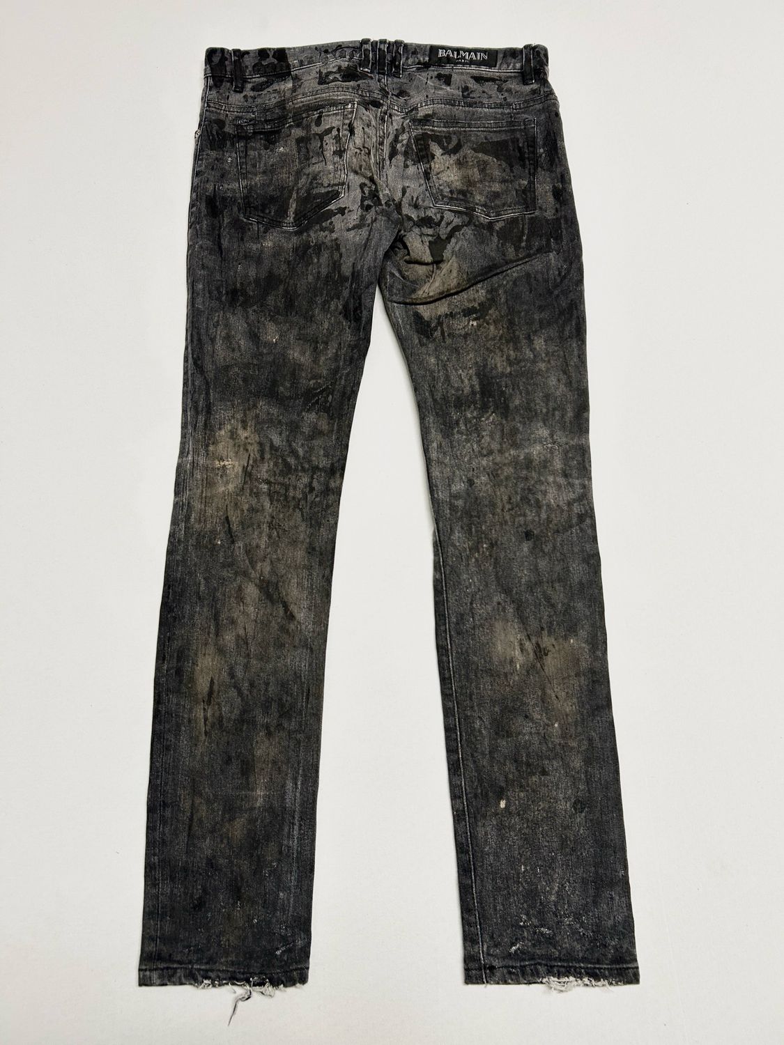 Balmain by Olivier Rousteing  FW2017 Distressed Skinny Denim