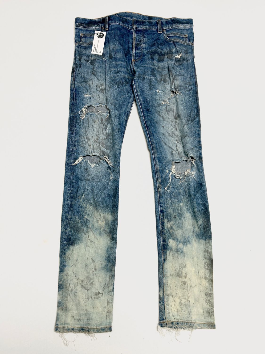 Balmain by Olivier Rousteing FW2017 Distressed Skinny Denim