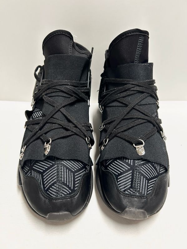 Y-3 by Yohji Yamamoto FW2016 Qasa High Hexagon Lace