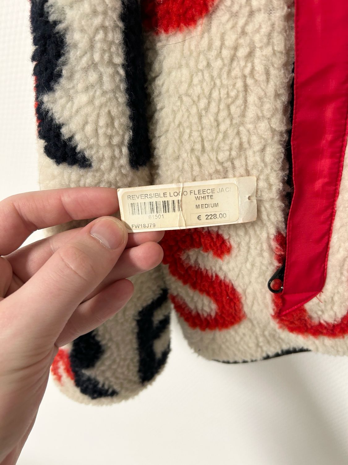 Supreme  FW2018 Reversible Logo Fleece Jacket