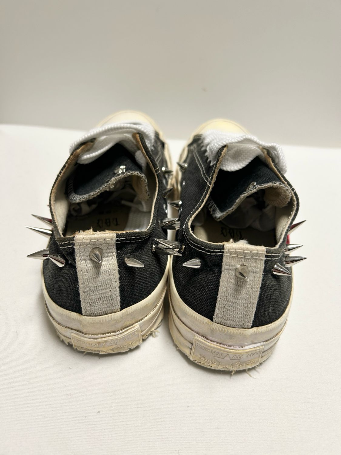 COMME des GARÇONS PLAY  Converse Spiked Chuck 70 Low