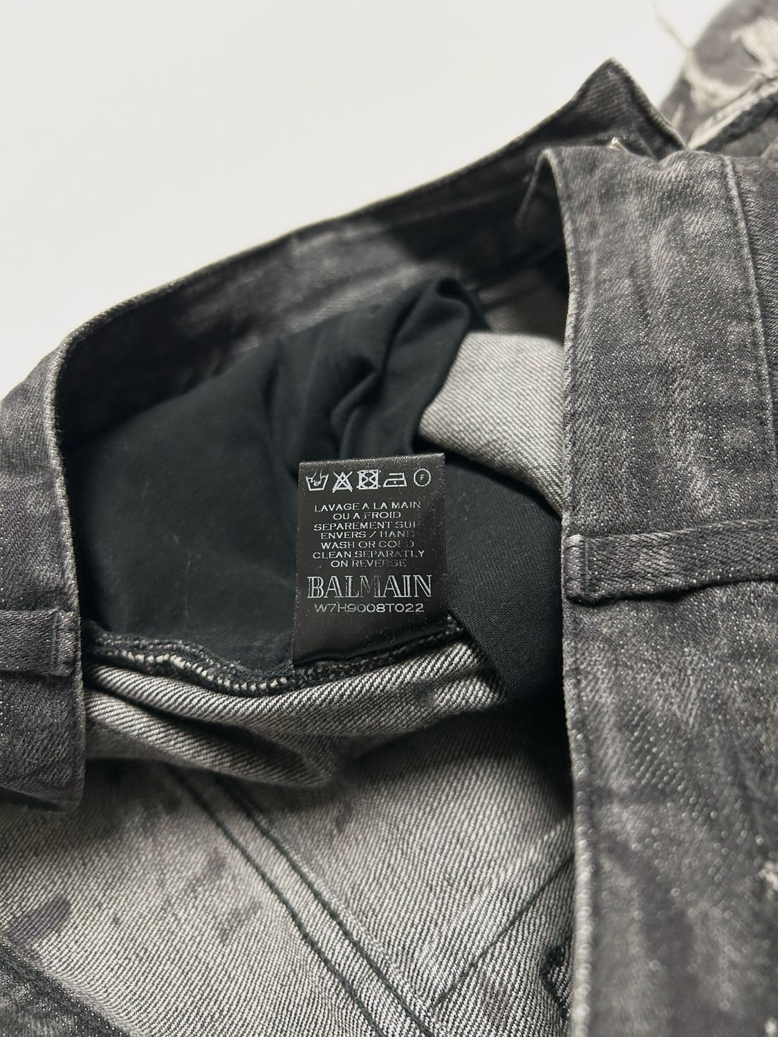 Balmain by Olivier Rousteing FW2017 Distressed Denim