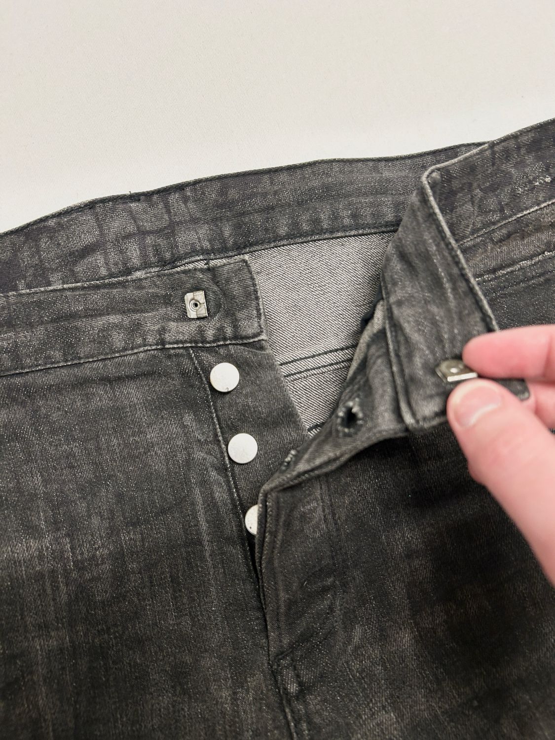 Balmain by Olivier Rousteing FW2017 Distressed Denim