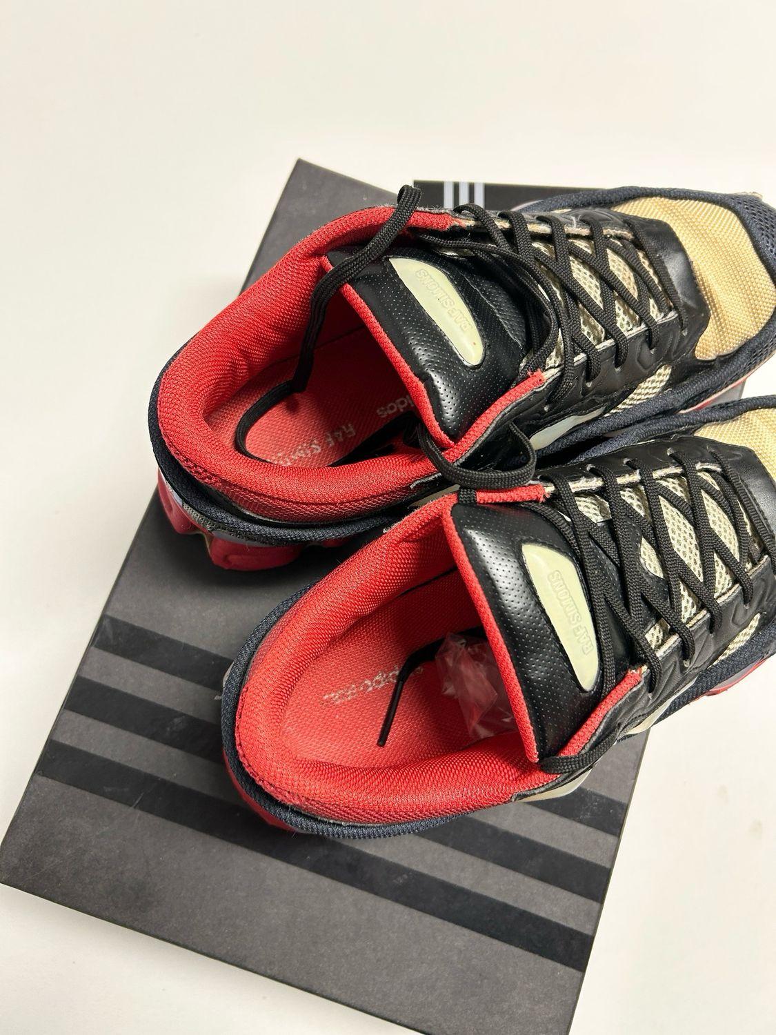 Raf Simons  2014 Ozweego 2 Power Red