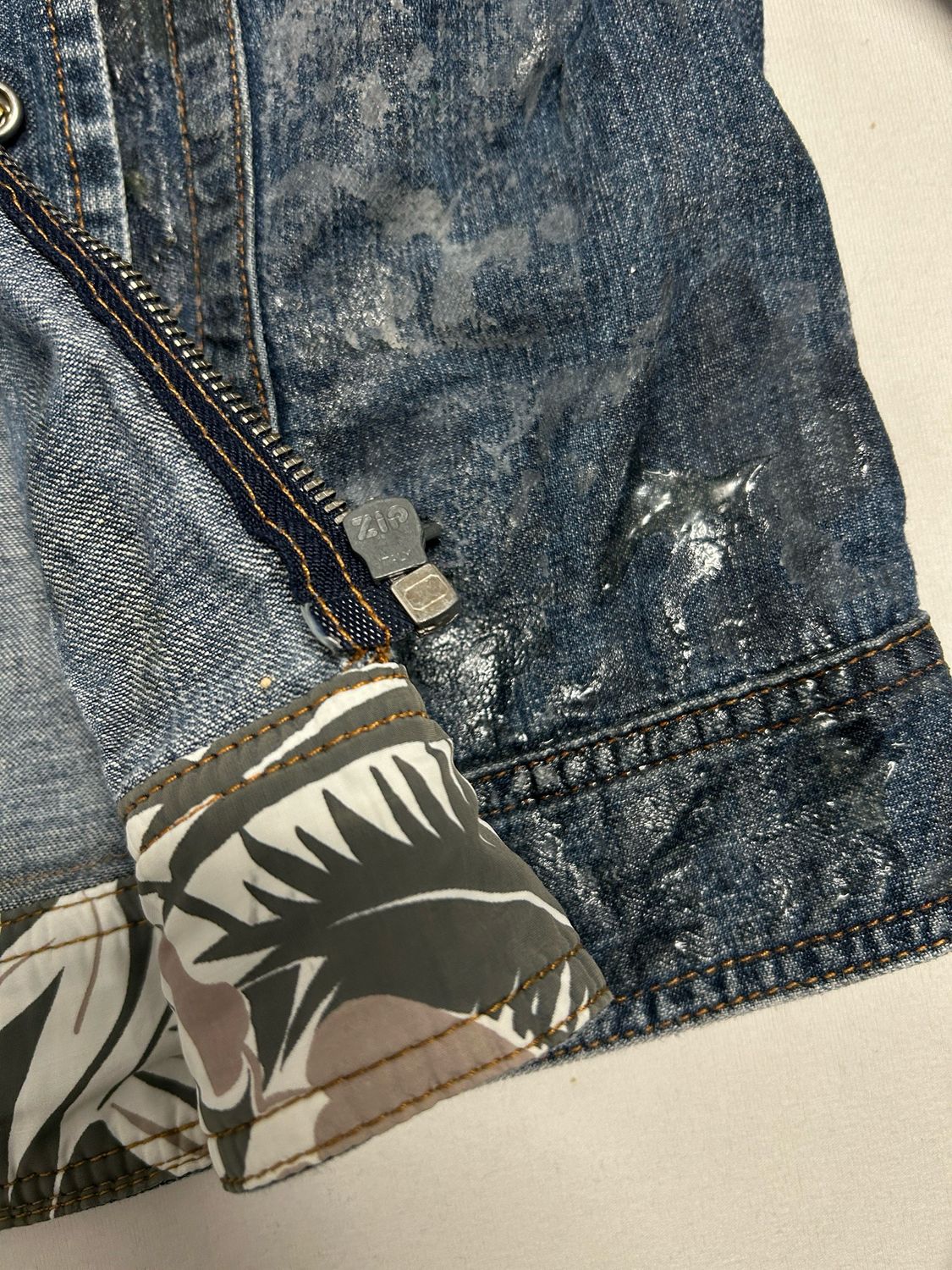 Dolce &amp; Gabbana SS2004 Waxed Denim Jacket