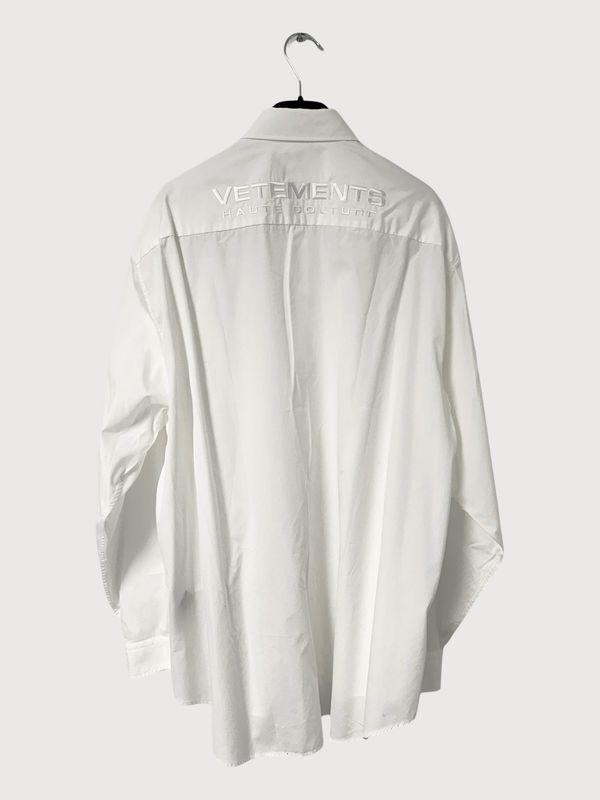 Vetements  SS2021 Haute Couture Logo Shirt