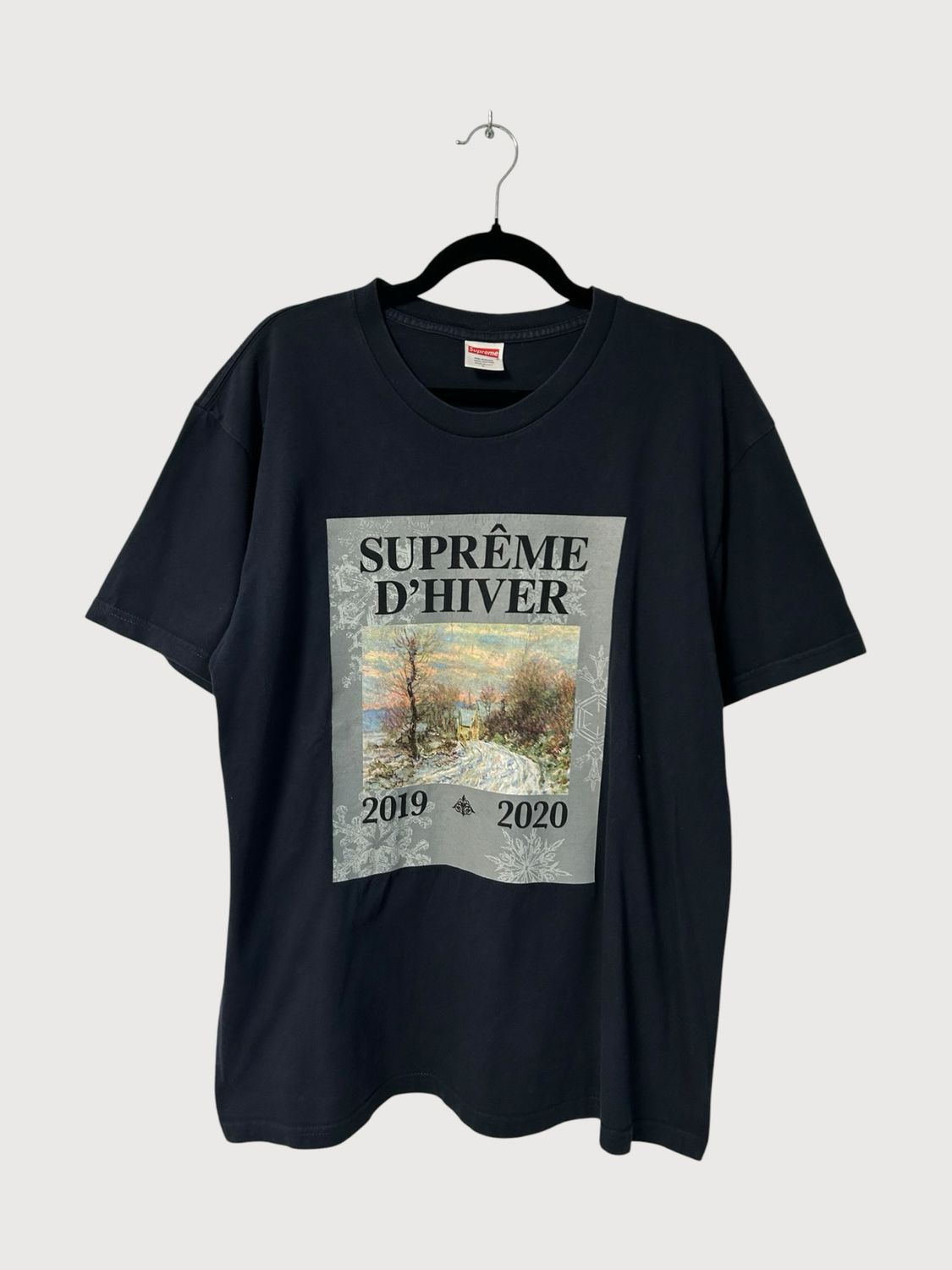 Supreme  FW19 Suprême D’Hiver Tee