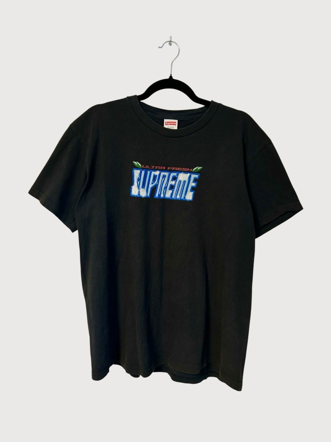 Supreme  FW20 Ultra Fresh Tee