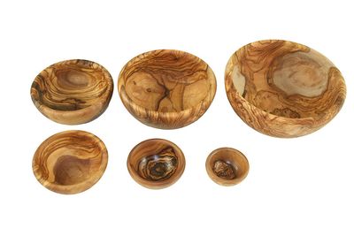 6 Schalen im Set aus Olivenholz